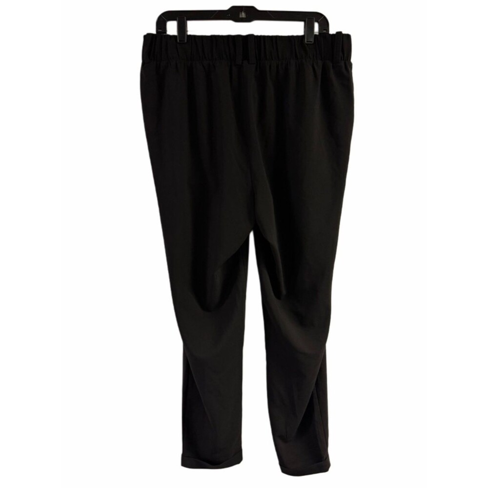 Torrid Black Elastic Waist Crop Pull On Pants Size 0 Large - Picture 2 of 4